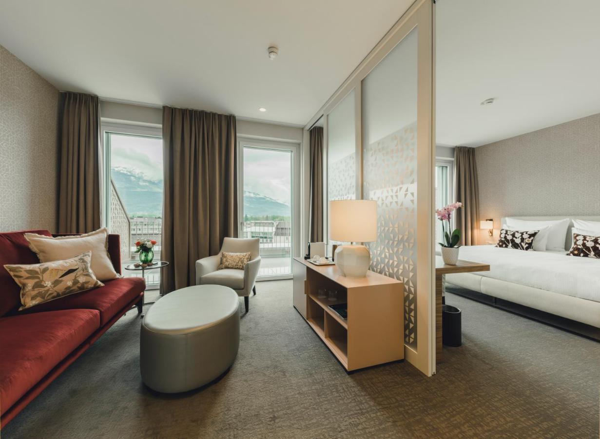 Central By Residence Hotel Вадуц Экстерьер фото