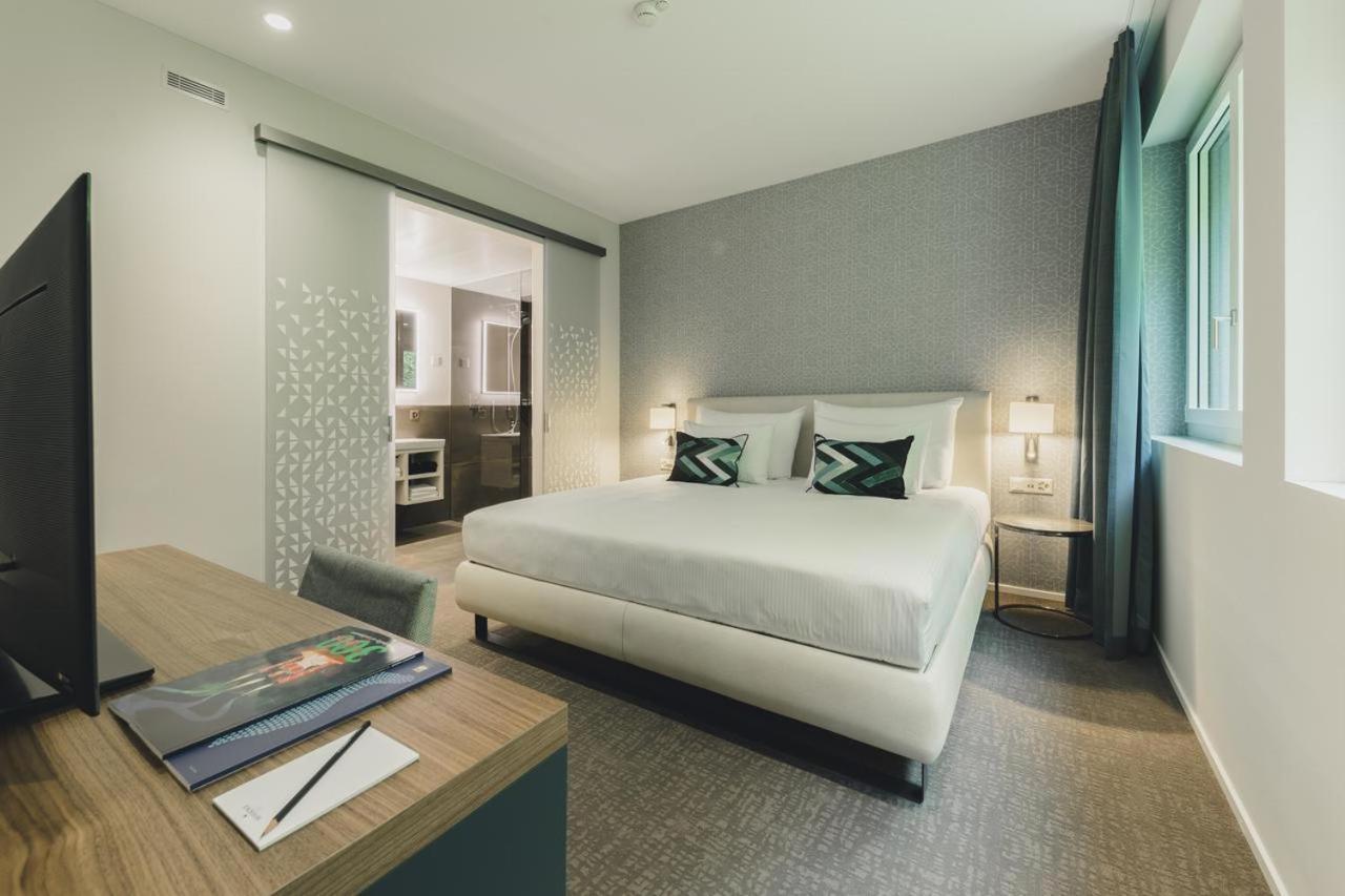 Central By Residence Hotel Вадуц Экстерьер фото